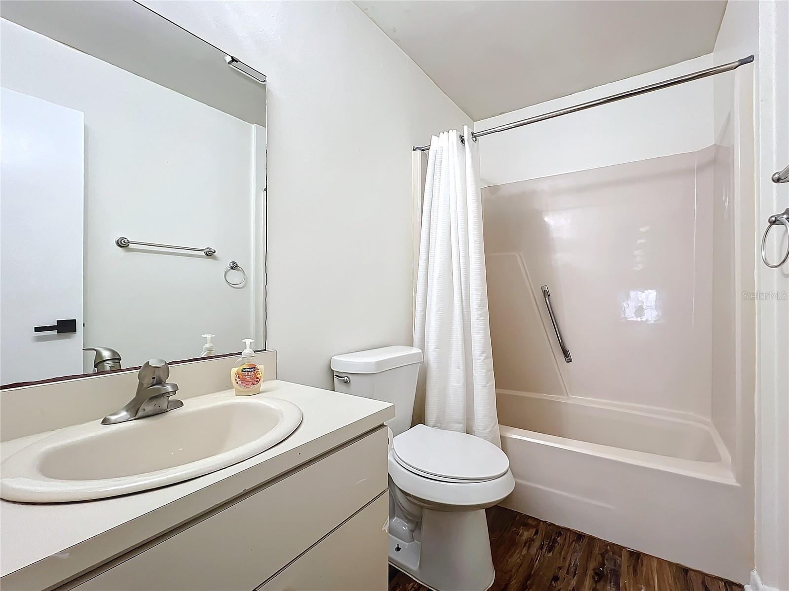 Image 31 of 55 For 4166 Plantation Cove Drive 505