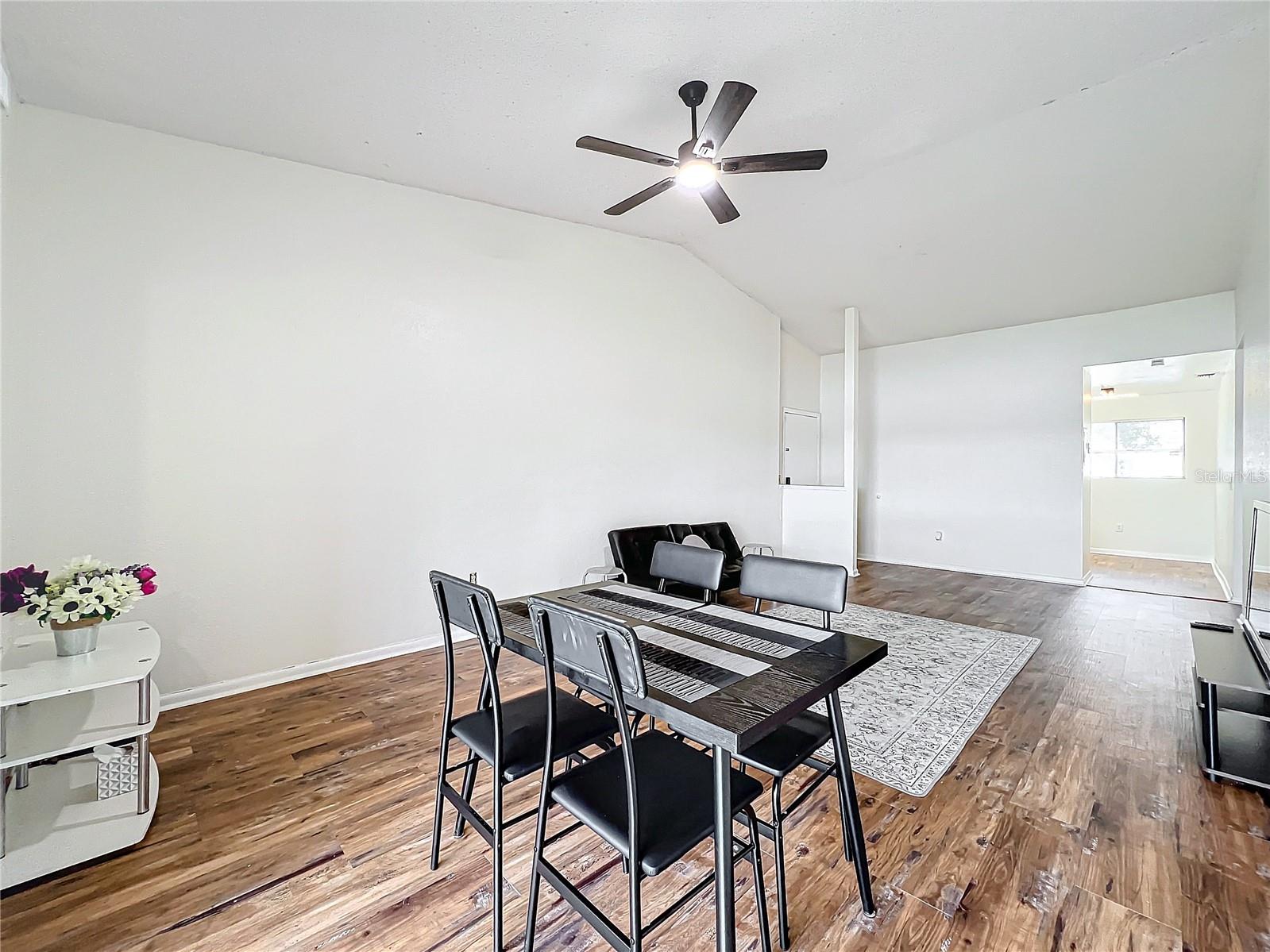 Image 7 of 55 For 4166 Plantation Cove Drive 505