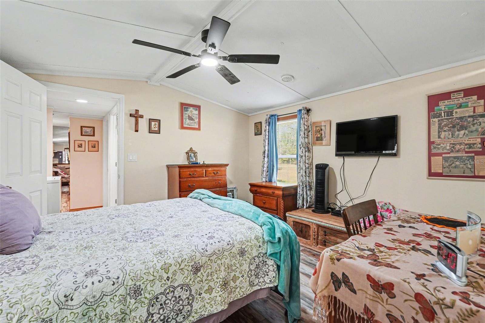 Image 16 of 30 For 9243 Cooper Terrace