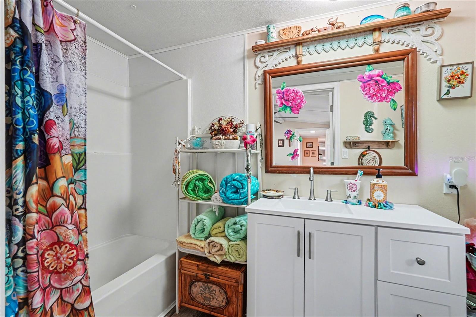 Image 19 of 30 For 9243 Cooper Terrace