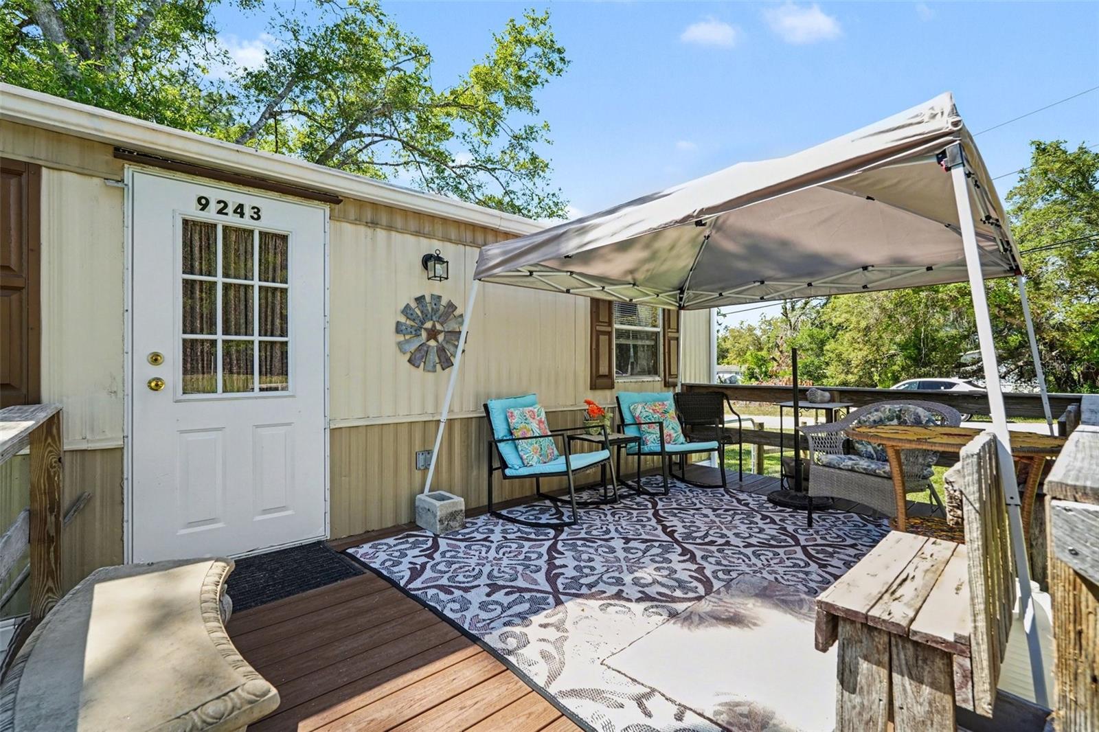 Image 6 of 30 For 9243 Cooper Terrace