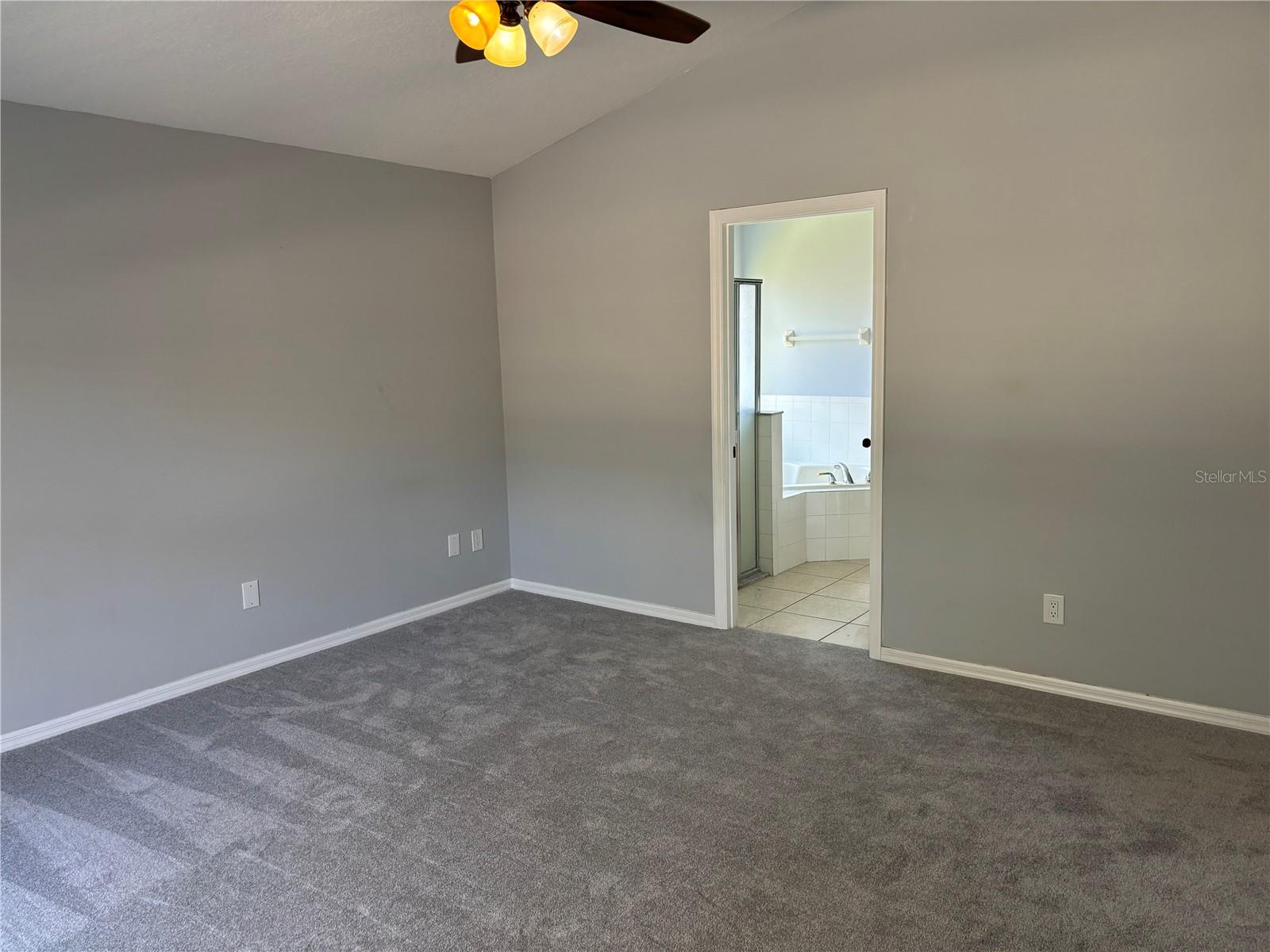 Image 7 of 24 For 2830 Strand Circle