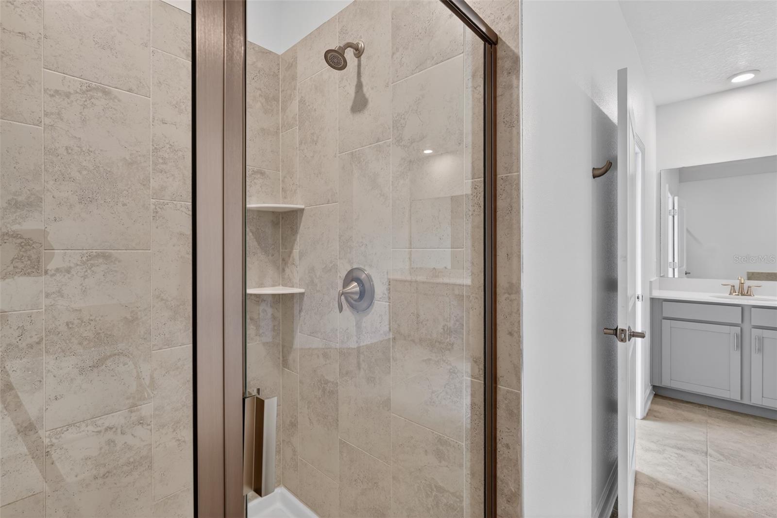 Image 30 of 65 For 3048 Ella Way