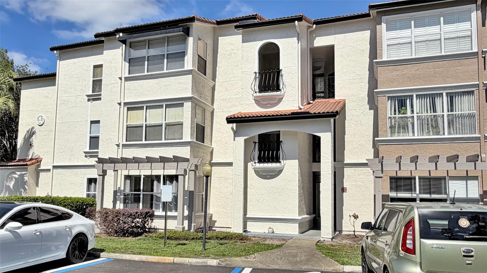 Details for 5144 Conroy Road 1033, ORLANDO, FL 32811