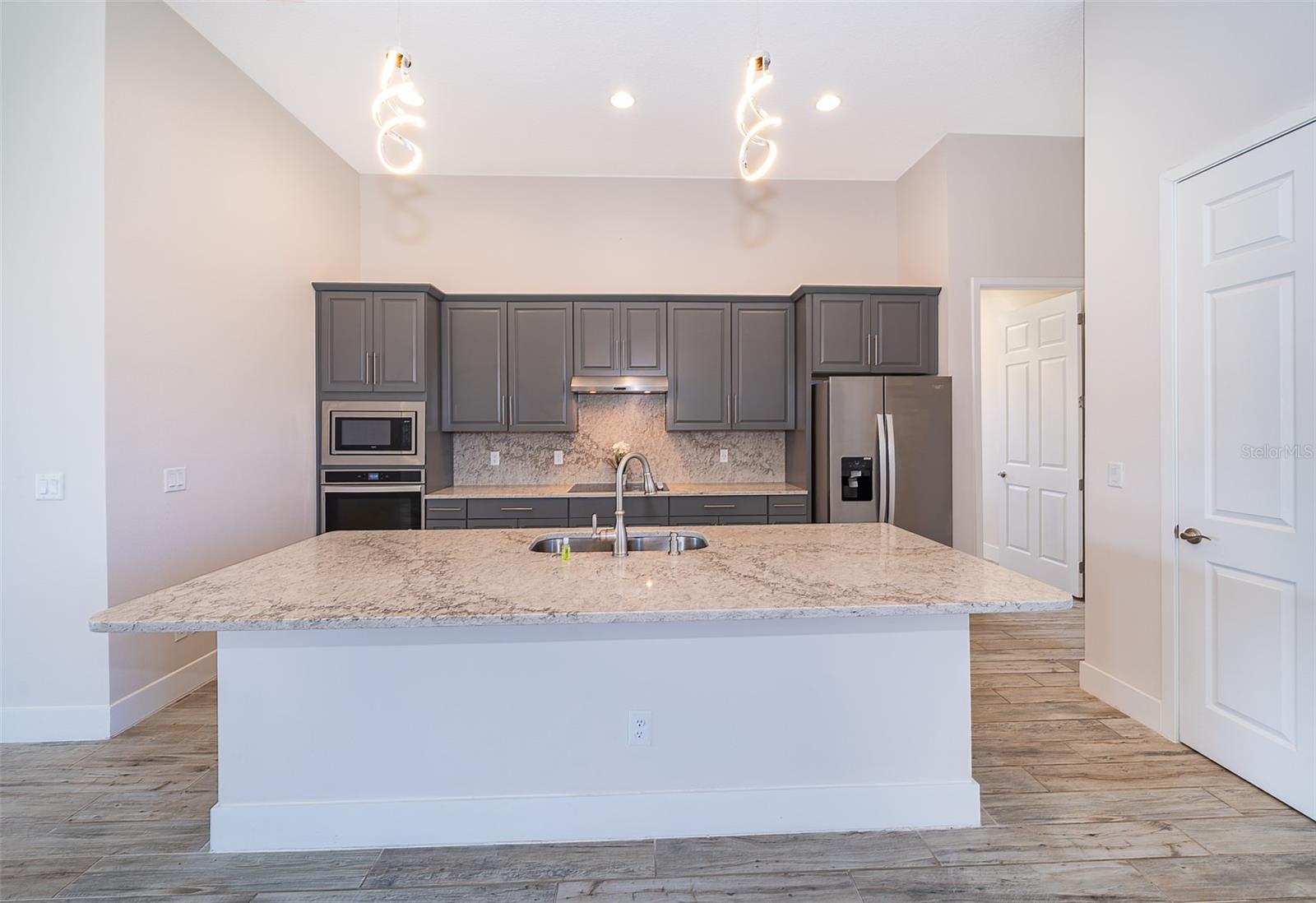 Image 10 of 38 For 2400 Symphony Circle