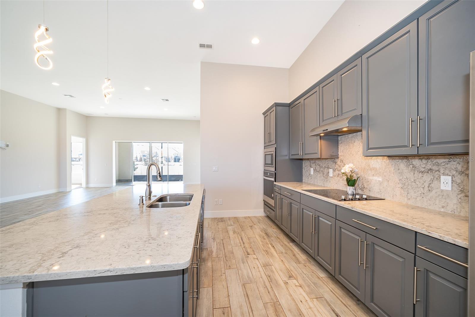 Image 11 of 38 For 2400 Symphony Circle