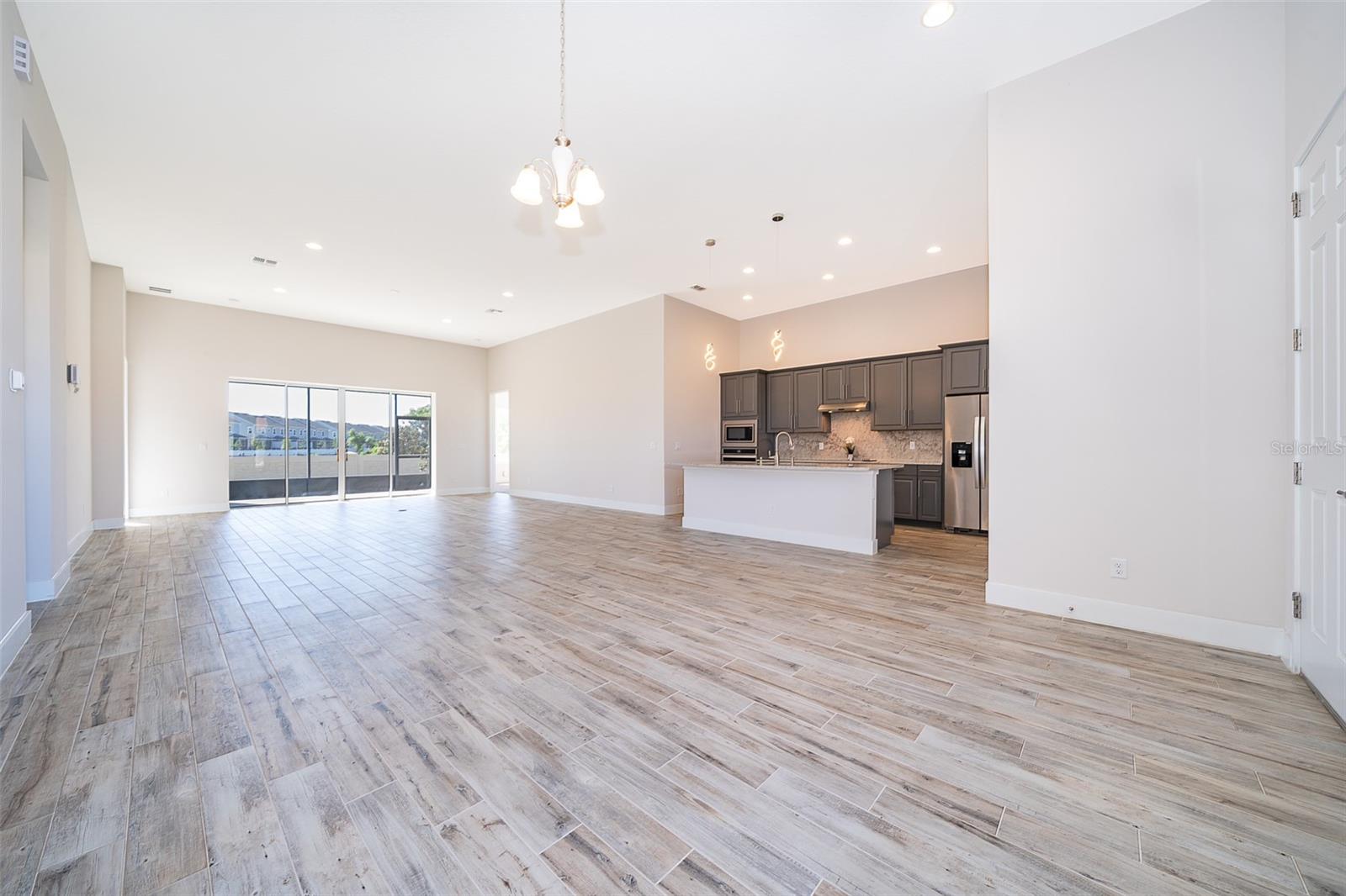 Image 3 of 38 For 2400 Symphony Circle