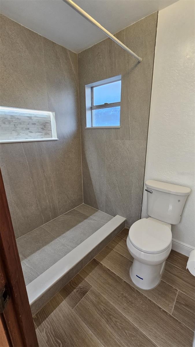 Image 14 of 25 For 14057 Ithaca Way