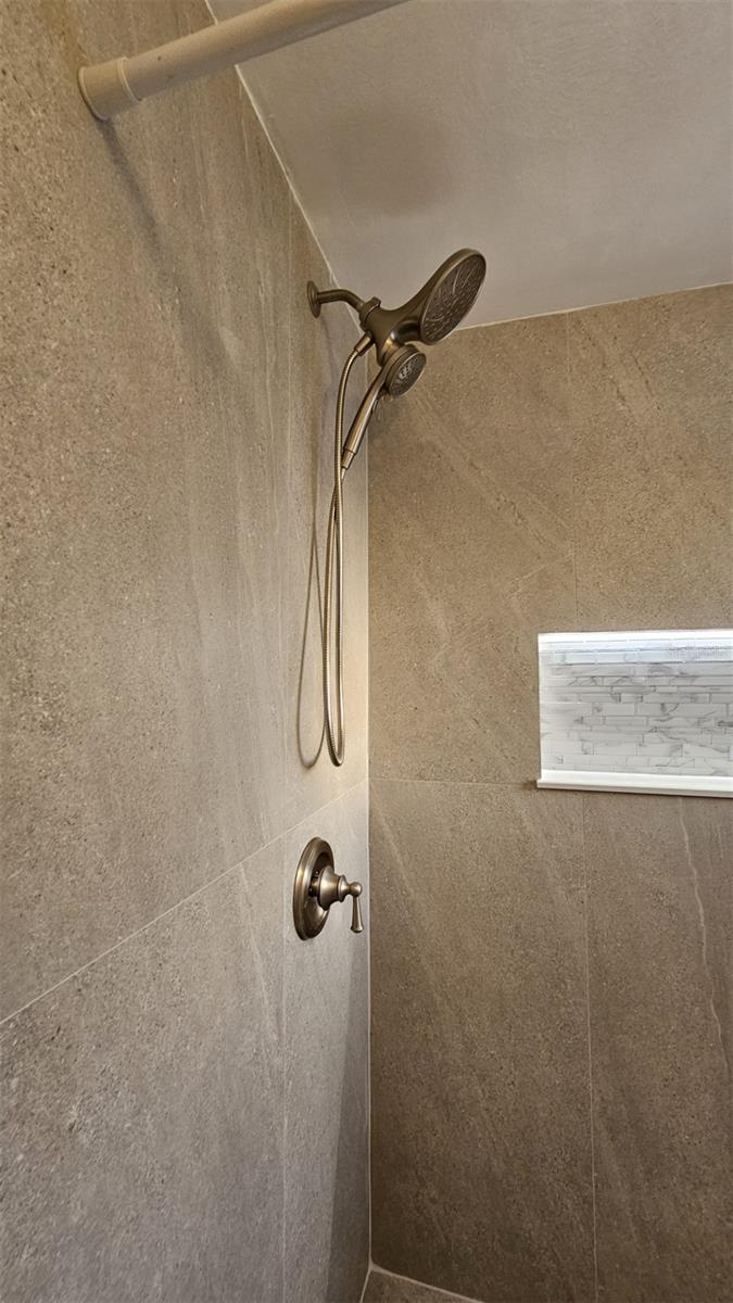 Image 15 of 25 For 14057 Ithaca Way