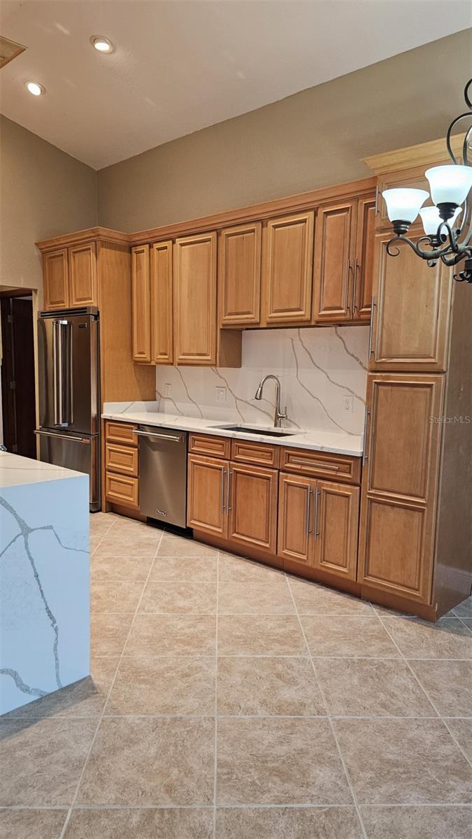 Image 8 of 25 For 14057 Ithaca Way