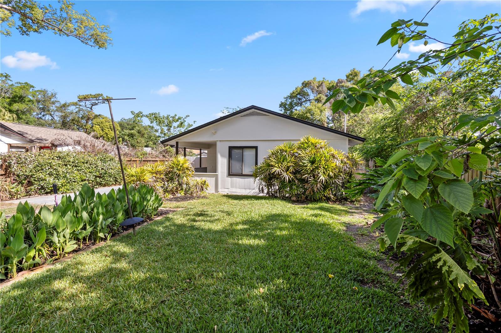 Image 2 of 29 For 847 Carlson Drive