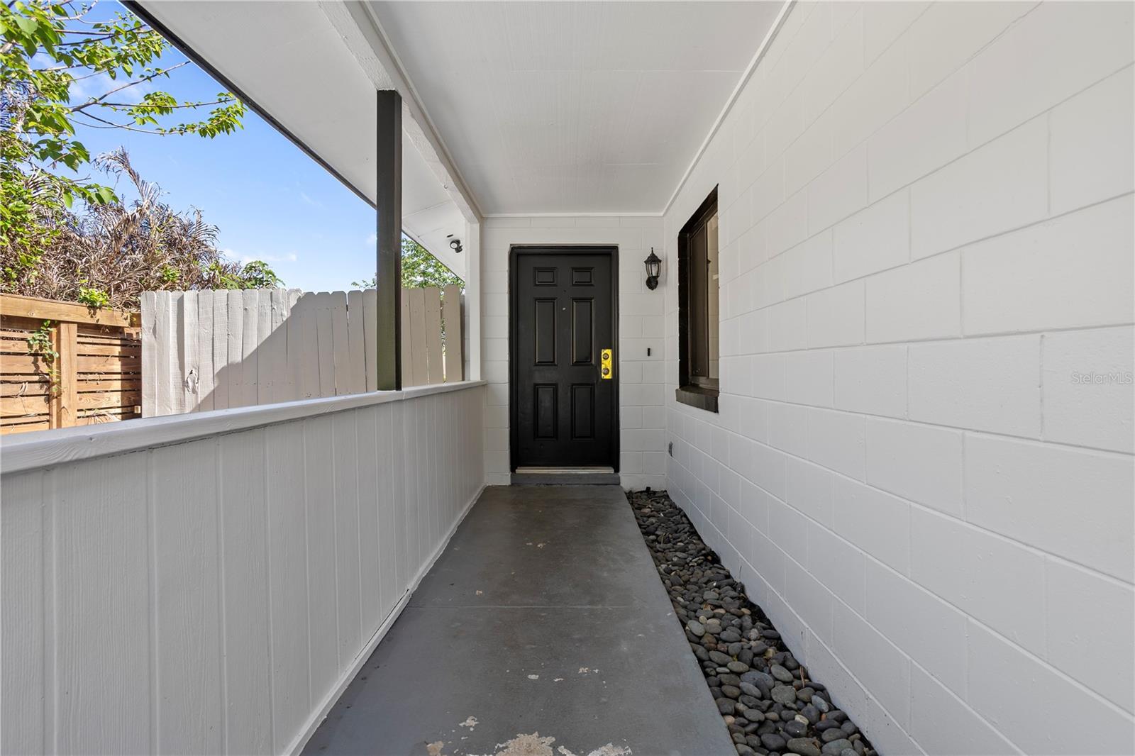 Image 4 of 29 For 847 Carlson Drive