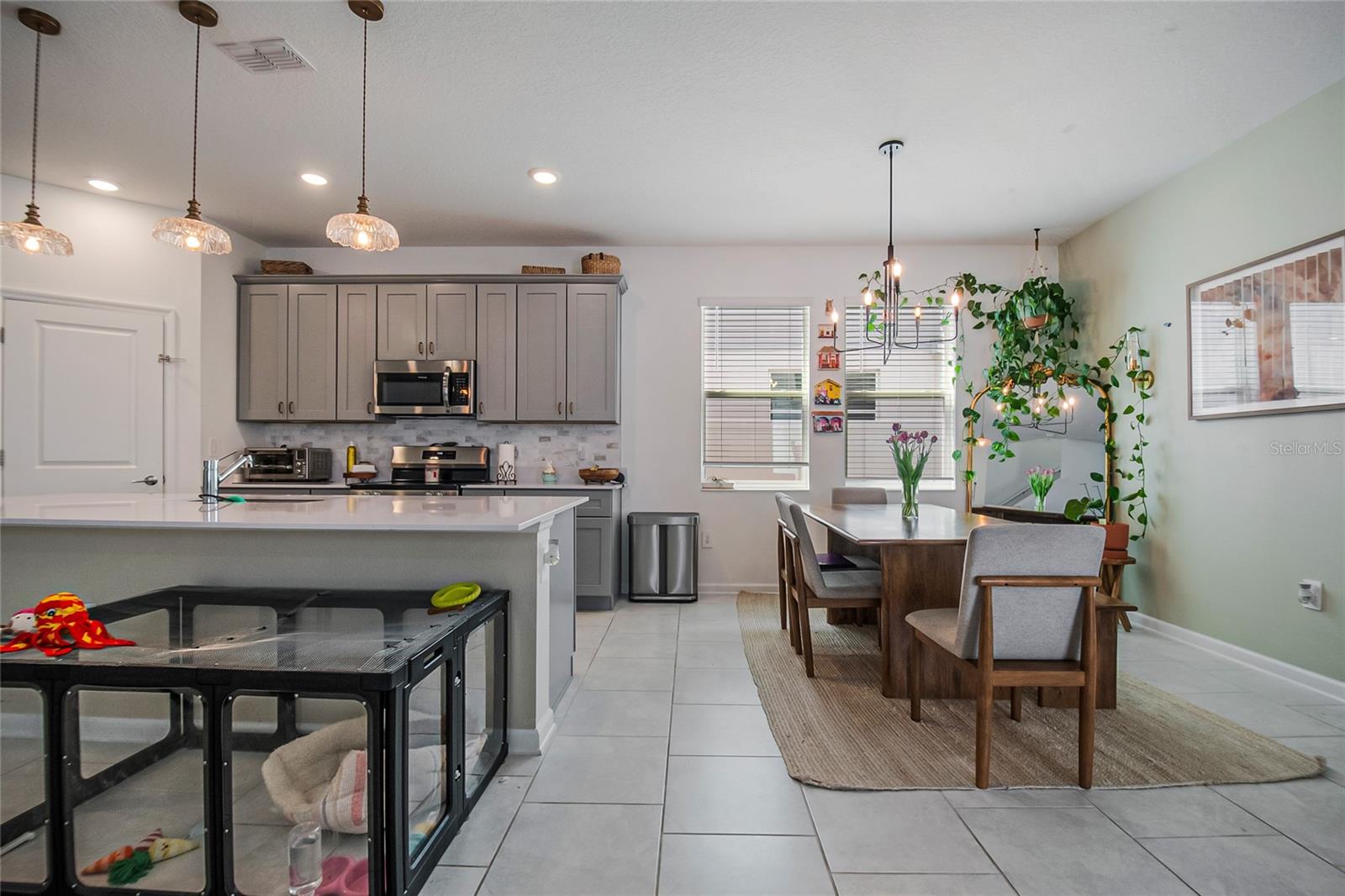 Image 15 of 45 For 2200 Sweet Honey Lane