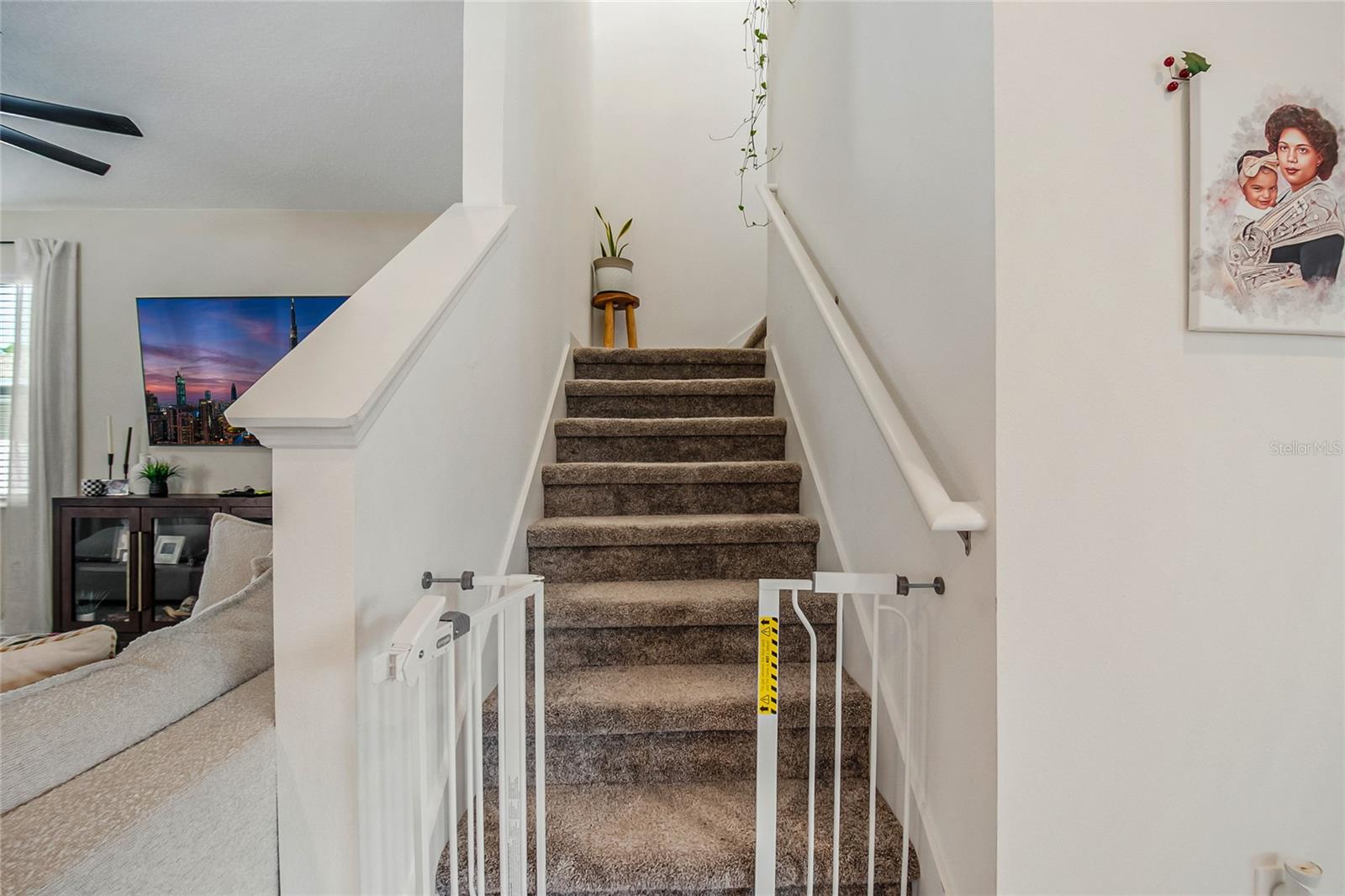 Image 21 of 45 For 2200 Sweet Honey Lane