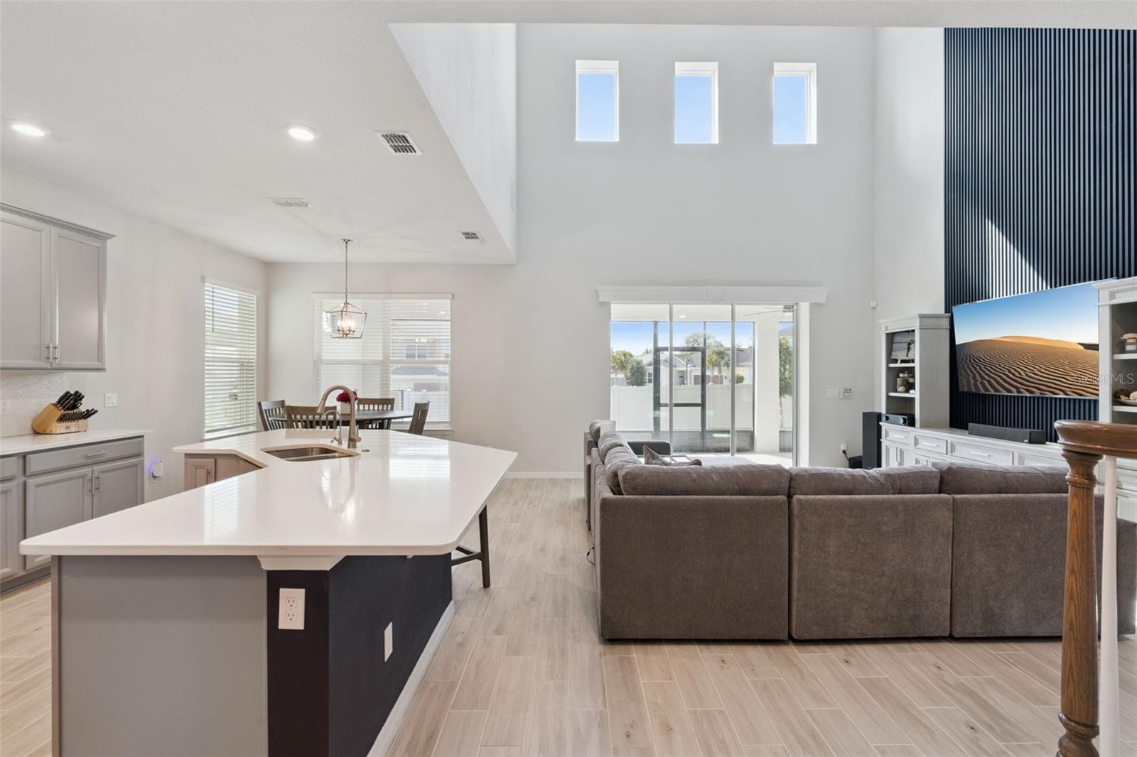 Image 14 of 55 For 2736 Plume Road