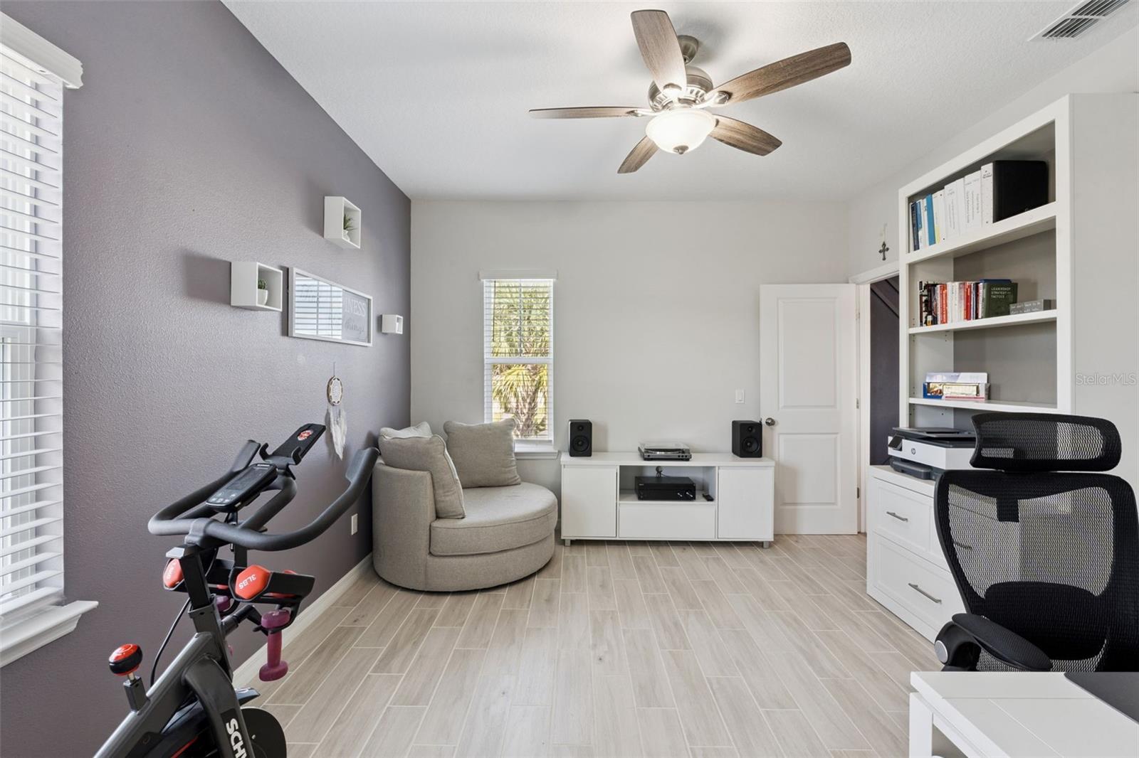 Image 35 of 55 For 2736 Plume Road