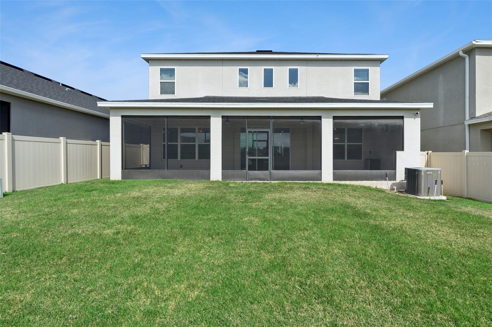 Image 39 of 55 For 2736 Plume Road