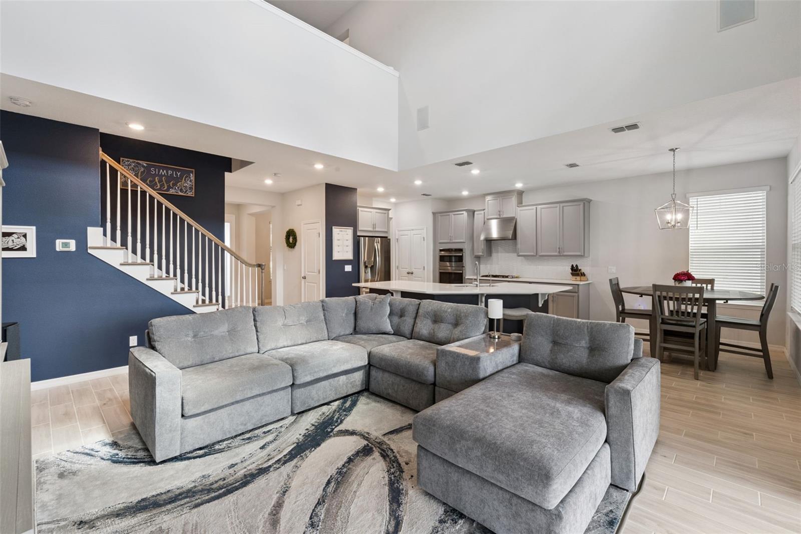 Image 7 of 55 For 2736 Plume Road