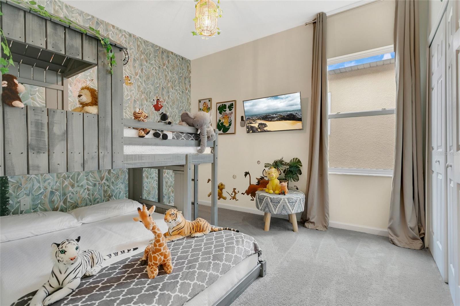 Image 16 of 36 For 262 Bella Prestwick Boulevard