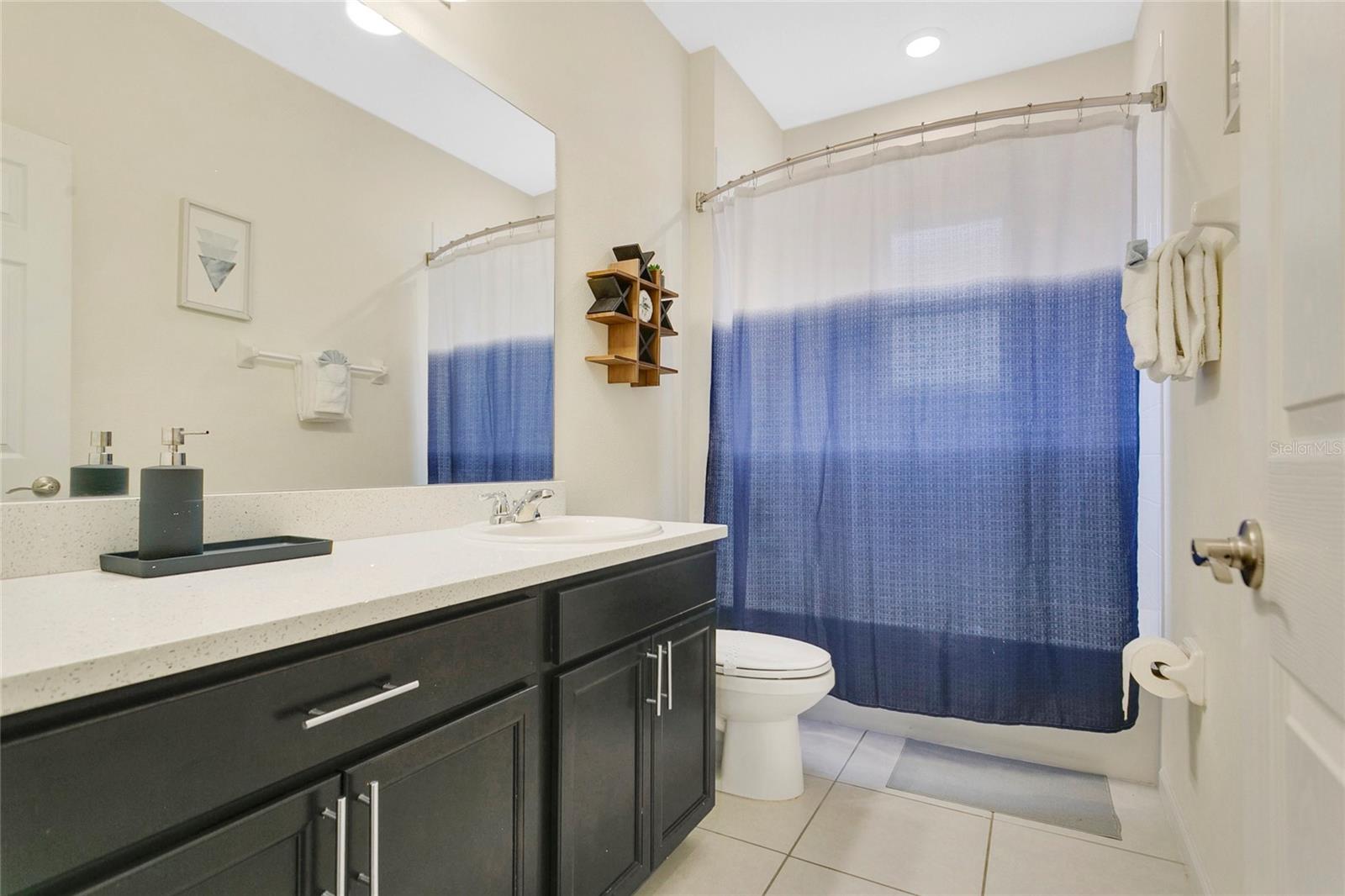 Image 17 of 36 For 262 Bella Prestwick Boulevard