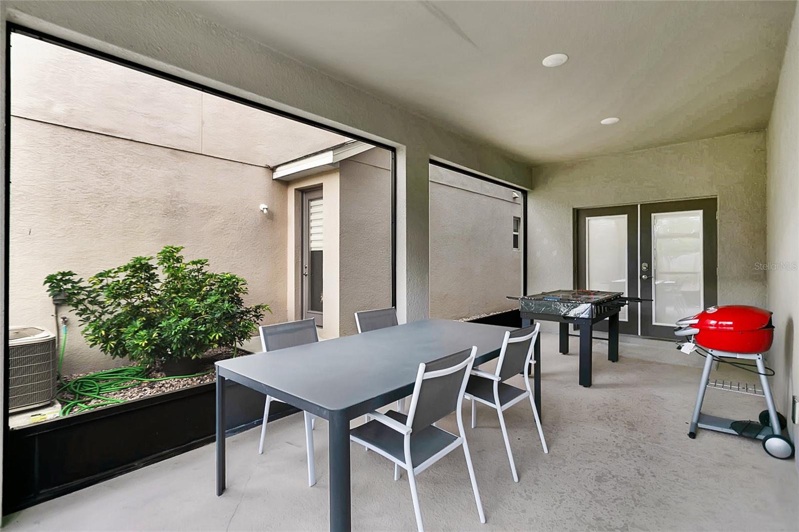 Image 24 of 36 For 262 Bella Prestwick Boulevard