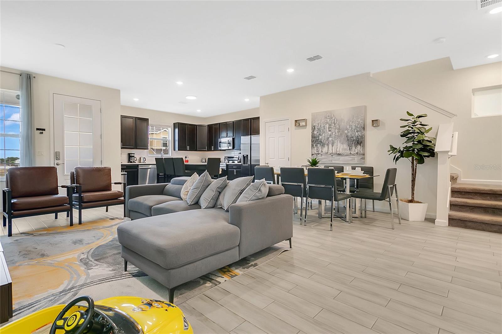 Image 4 of 36 For 262 Bella Prestwick Boulevard