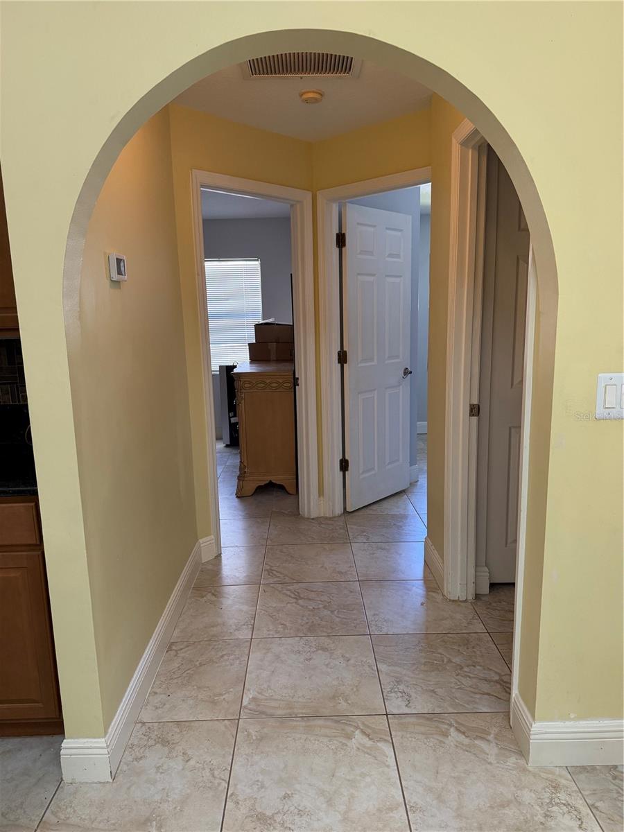 Image 11 of 29 For 2243 Bancroft Boulevard