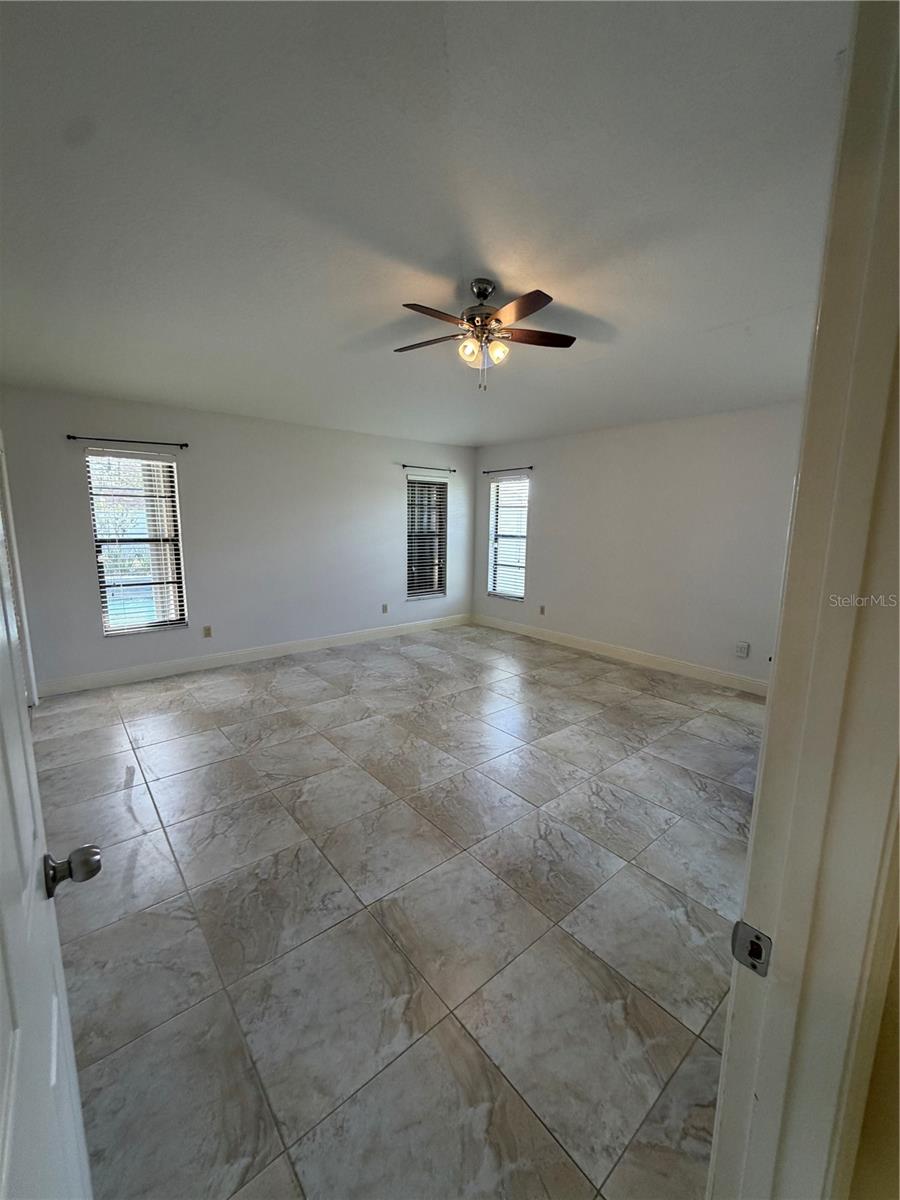 Image 13 of 29 For 2243 Bancroft Boulevard