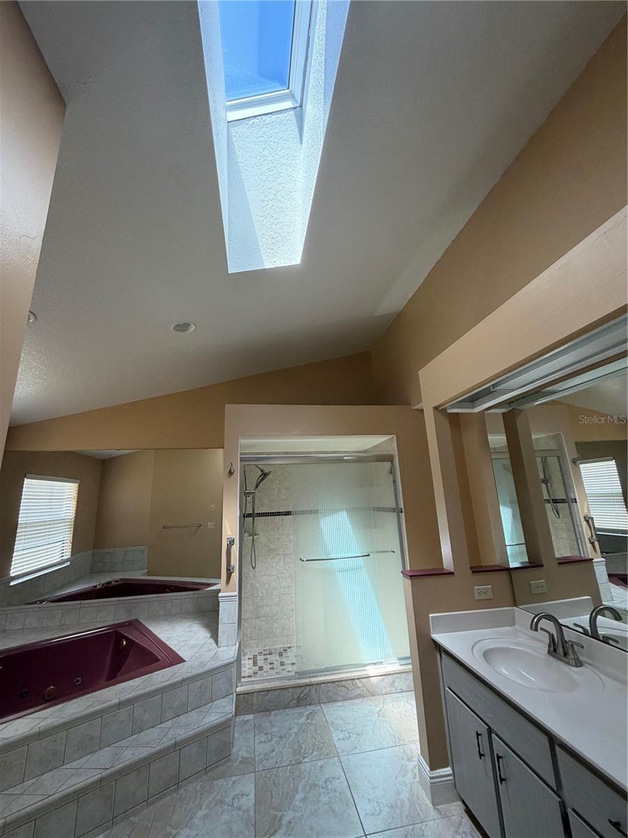 Image 20 of 29 For 2243 Bancroft Boulevard