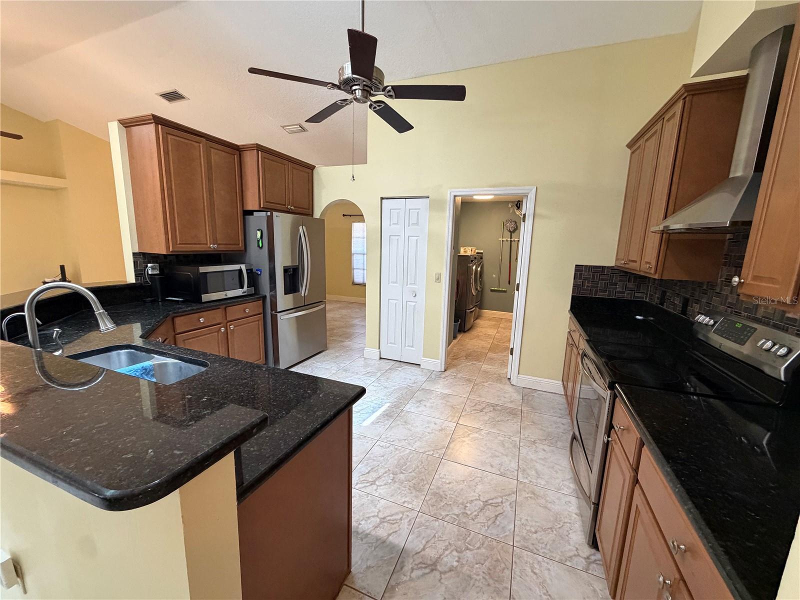 Image 6 of 29 For 2243 Bancroft Boulevard