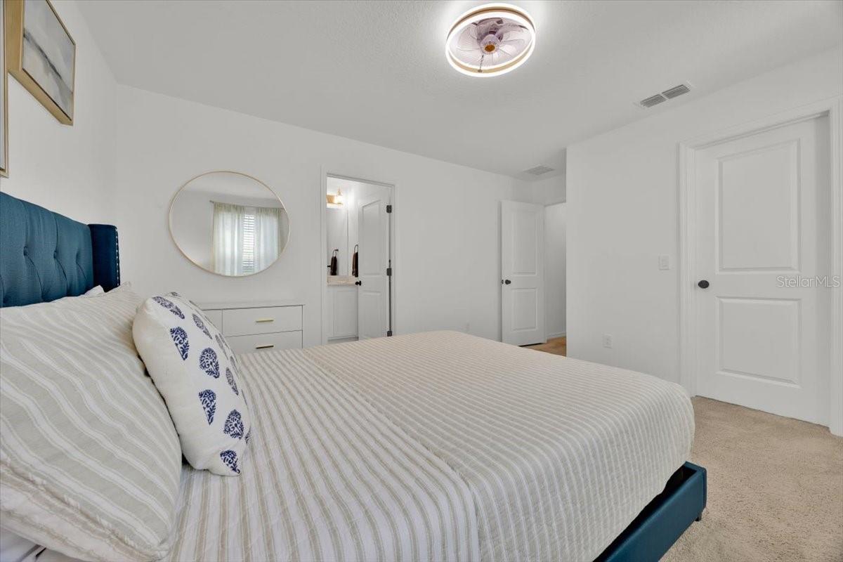 Image 41 of 55 For 2342 Lancashire Street