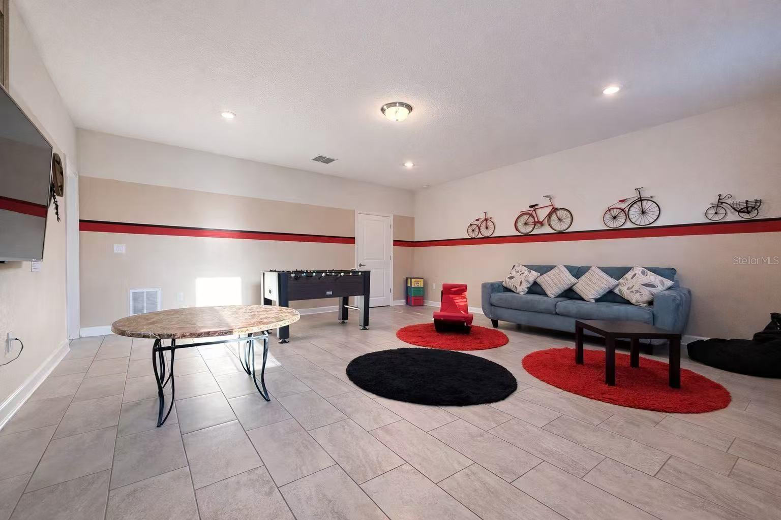 Image 10 of 32 For 691 Sticks Street