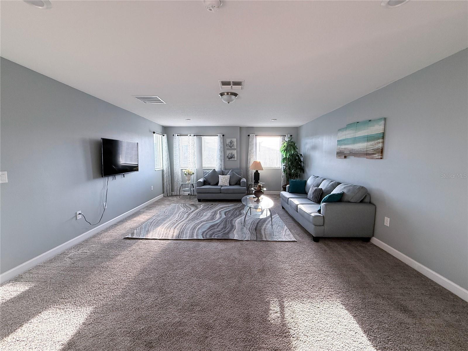 Image 16 of 32 For 691 Sticks Street