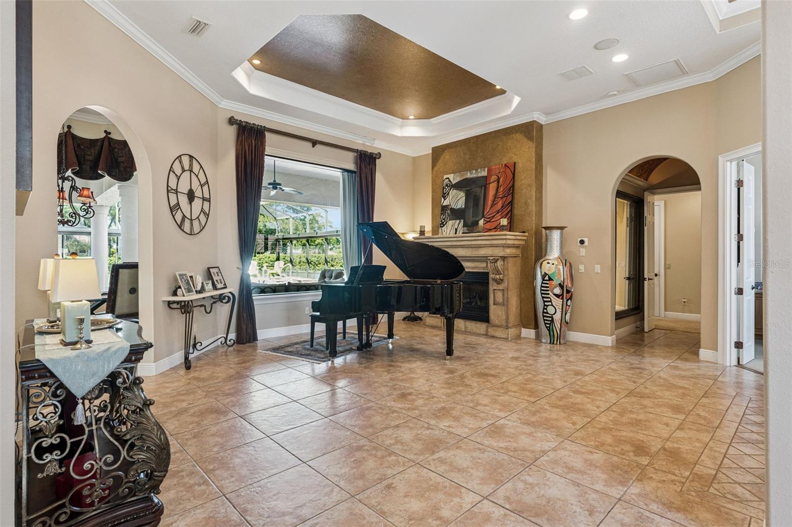 Image 5 of 52 For 7738 Markham Bend Place