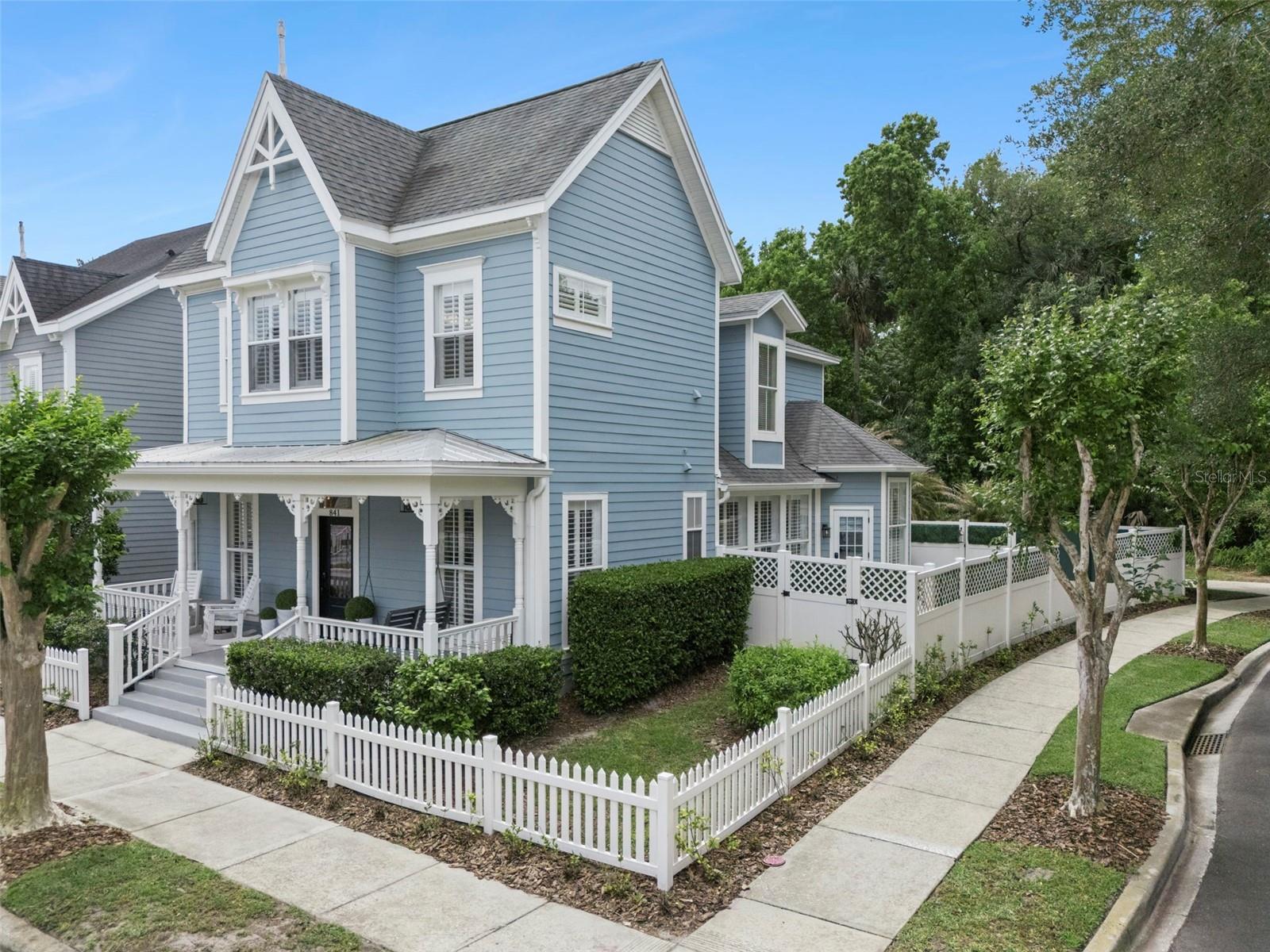 Image 2 of 70 For 841 Lake Evalyn Drive