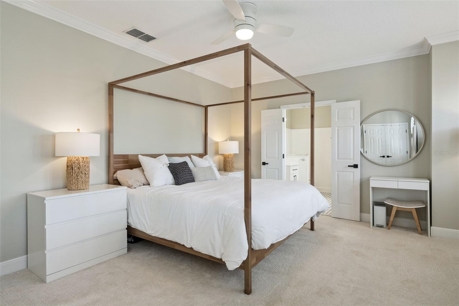 Image 25 of 70 For 841 Lake Evalyn Drive