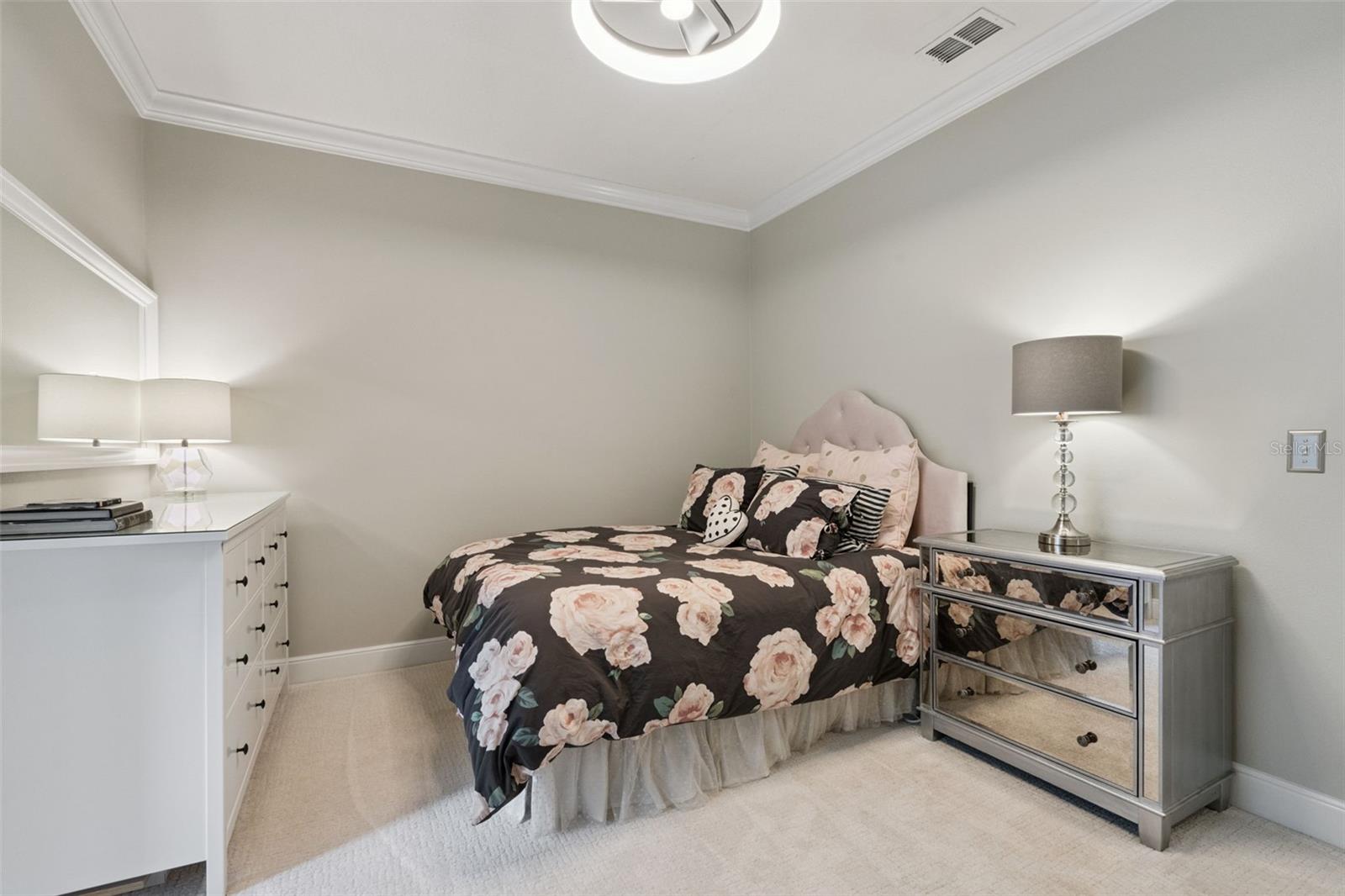 Image 32 of 70 For 841 Lake Evalyn Drive