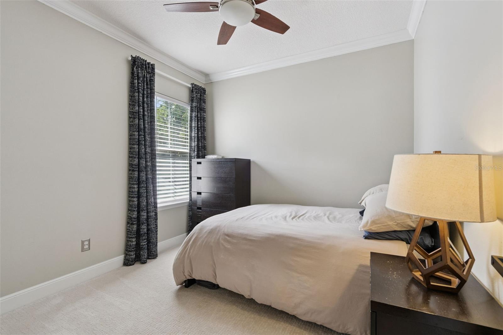 Image 34 of 70 For 841 Lake Evalyn Drive