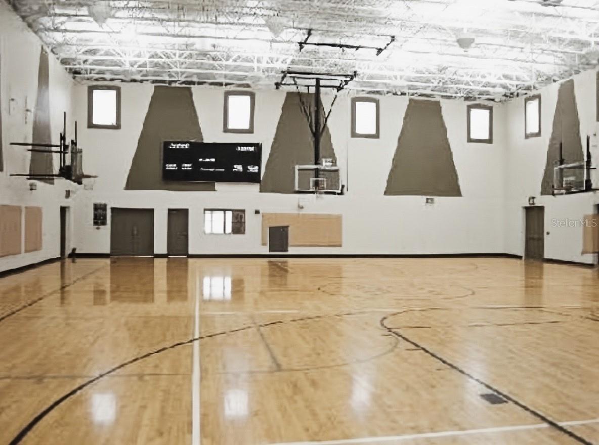 Image 36 of 38 For 5124 Park Central Drive 527