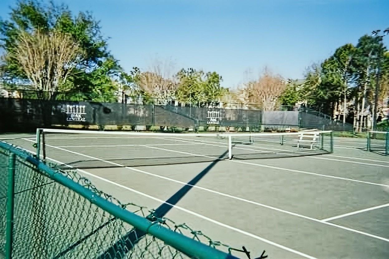 Image 37 of 38 For 5124 Park Central Drive 527