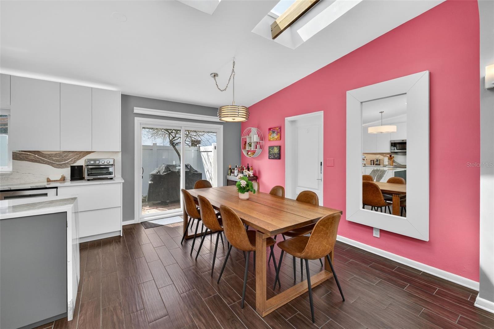 Image 13 of 52 For 1830 Edwin Boulevard