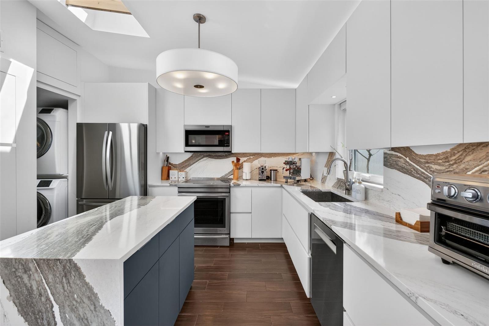 Image 18 of 52 For 1830 Edwin Boulevard