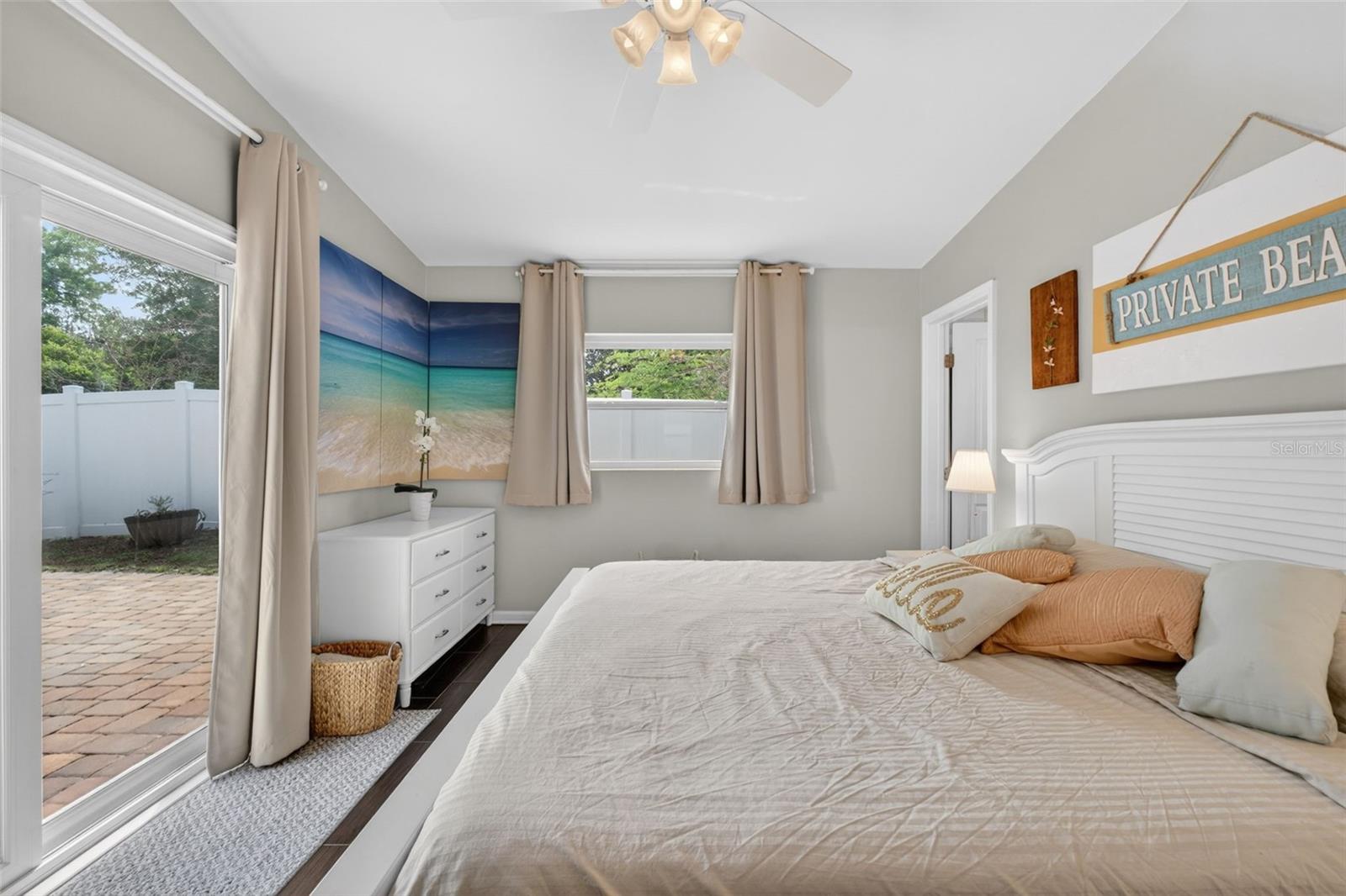 Image 22 of 52 For 1830 Edwin Boulevard