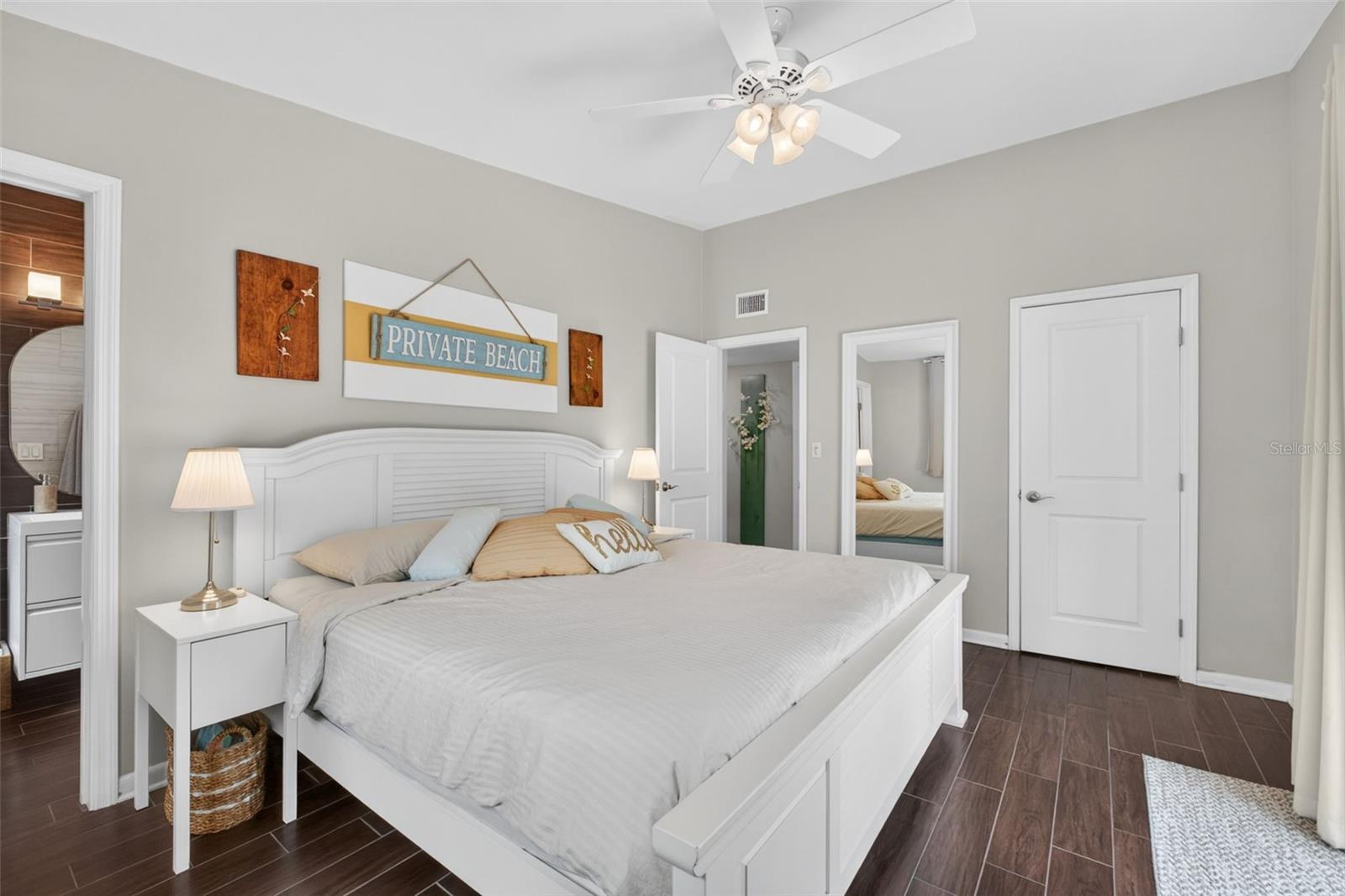 Image 23 of 52 For 1830 Edwin Boulevard