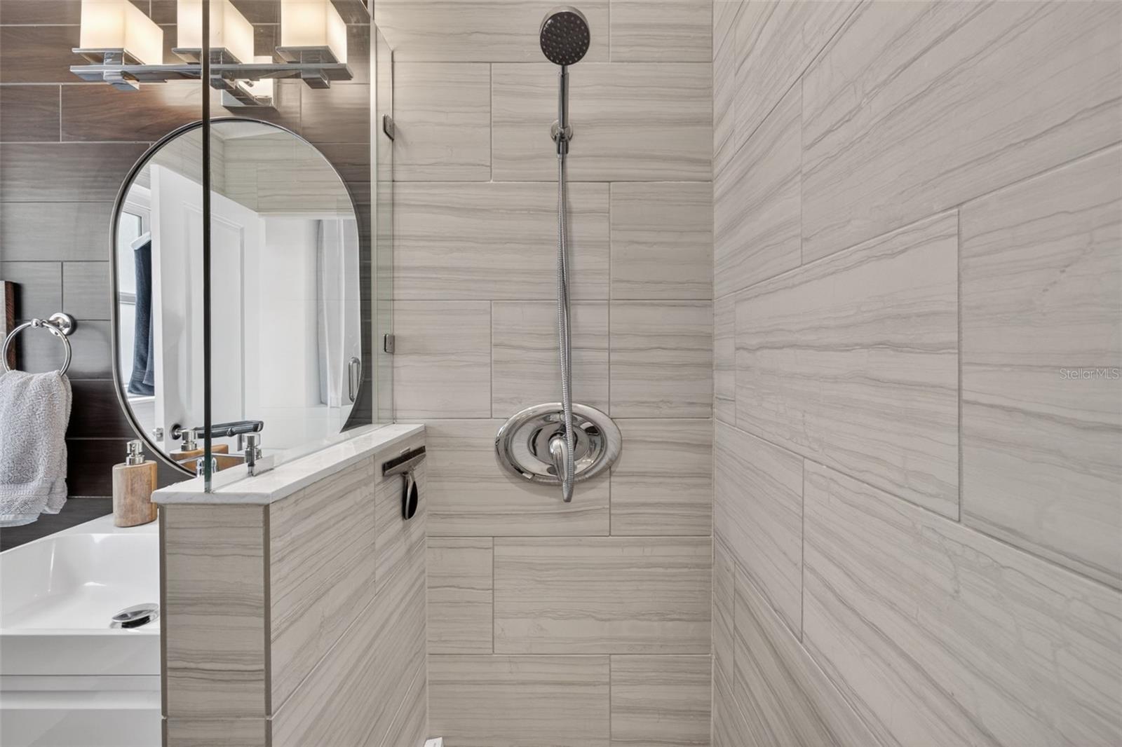 Image 27 of 52 For 1830 Edwin Boulevard