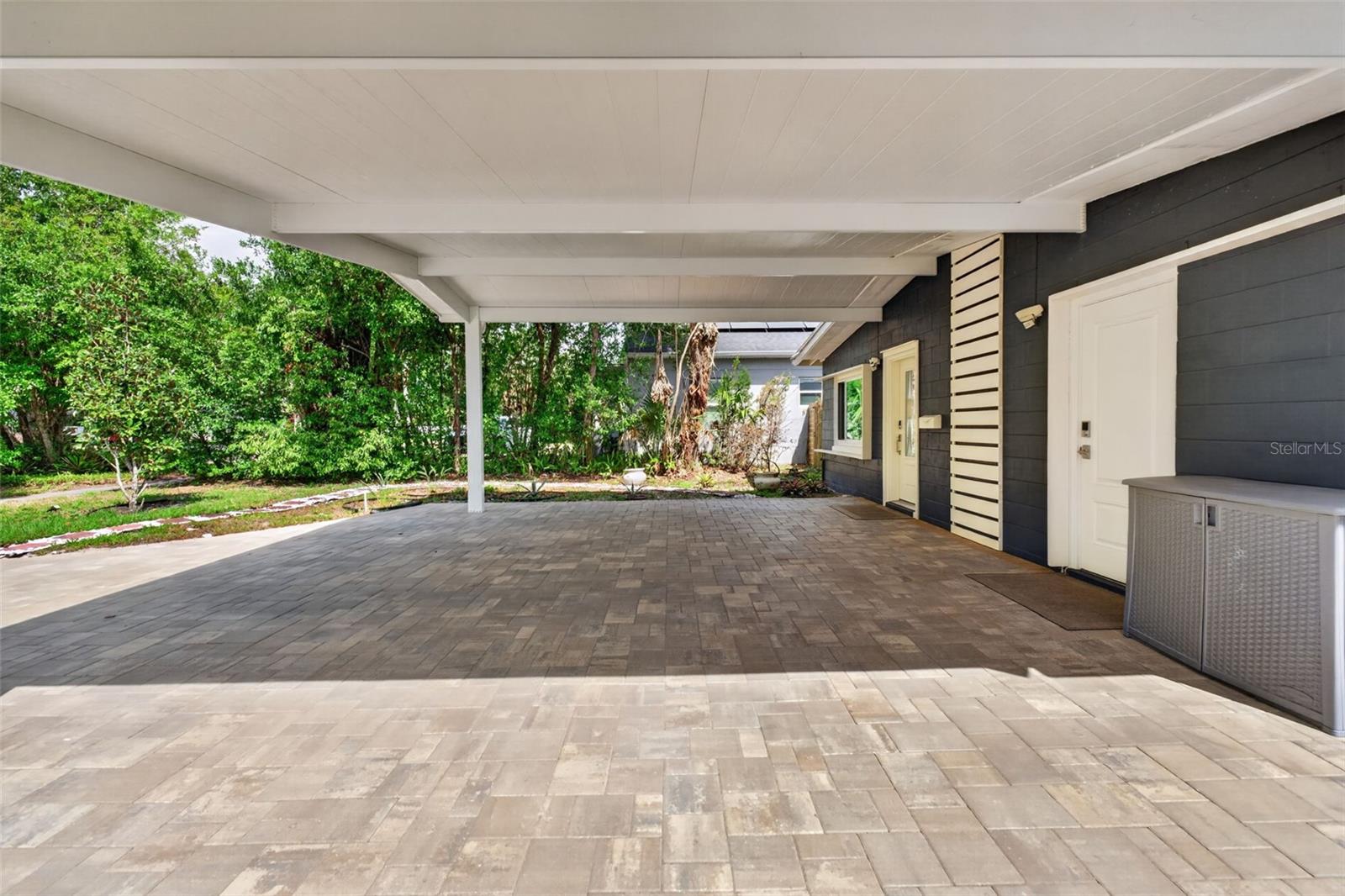 Image 7 of 52 For 1830 Edwin Boulevard