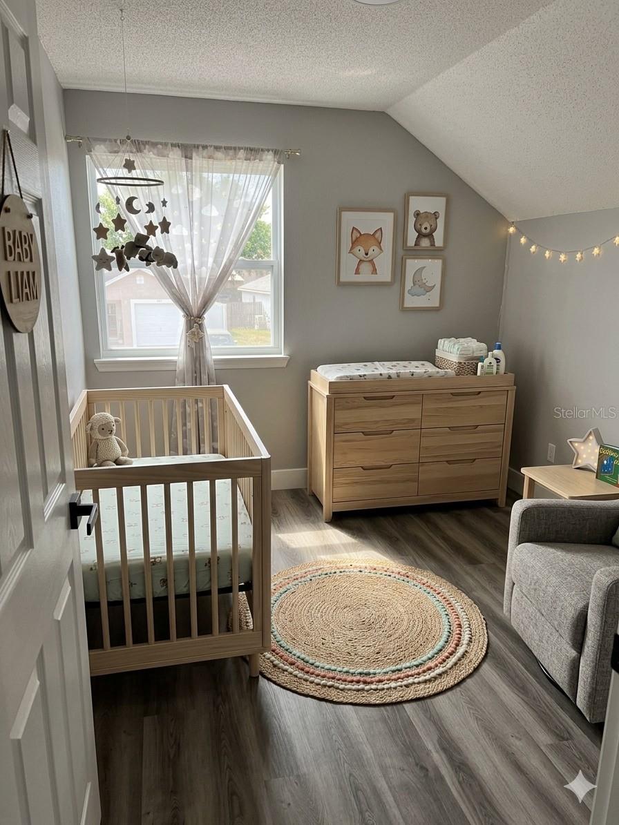 Image 17 of 26 For 728 Belvoir Drive