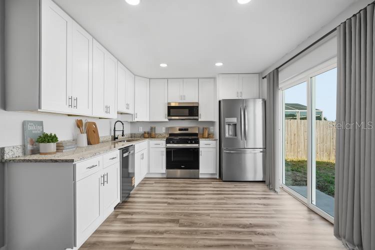 Image 7 of 26 For 728 Belvoir Drive