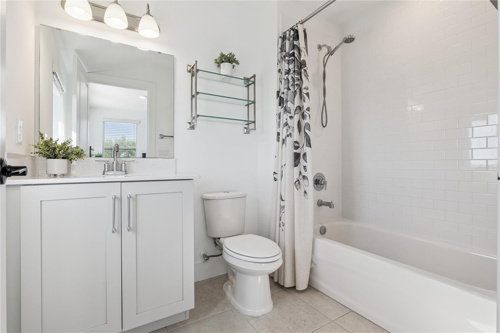 Image 32 of 53 For 12436 Koshiba Alley