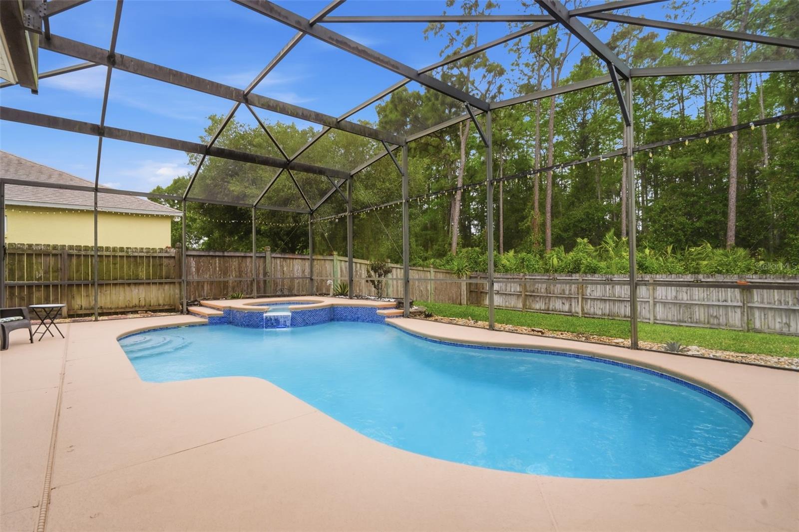 Image 36 of 52 For 4029 Andover Cay Boulevard